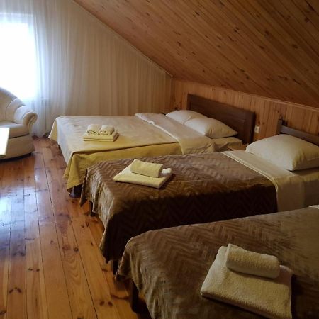 Барокко Hotel บิลฮอรอด นีสตรอฟสกาย ภายนอก รูปภาพ