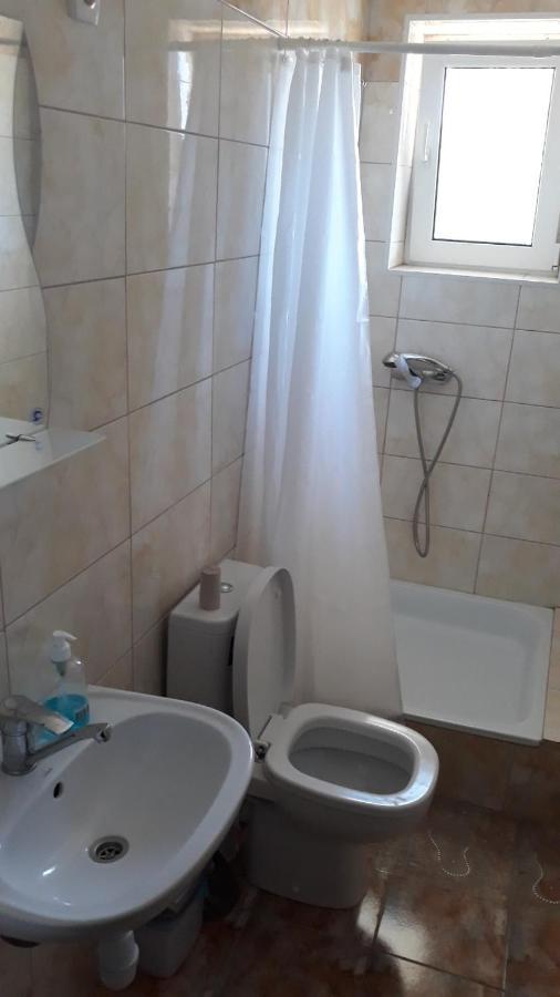 Барокко Hotel บิลฮอรอด นีสตรอฟสกาย ภายนอก รูปภาพ